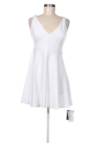 Kleid Hollister, Größe M, Farbe Weiß, Preis € 7,36