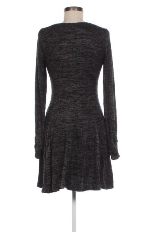 Kleid Hollister, Größe M, Farbe Mehrfarbig, Preis € 4,26