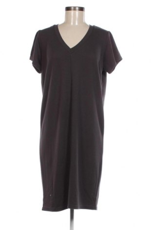 Kleid Ichi, Größe M, Farbe Grau, Preis 17,39 €