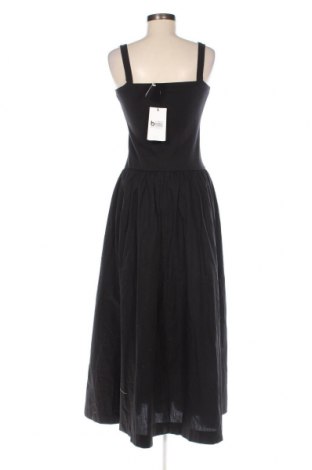 Kleid In Wear, Größe M, Farbe Schwarz, Preis 52,32 €