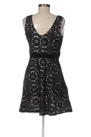 Kleid Iska London, Größe M, Farbe Schwarz, Preis 8,35 €