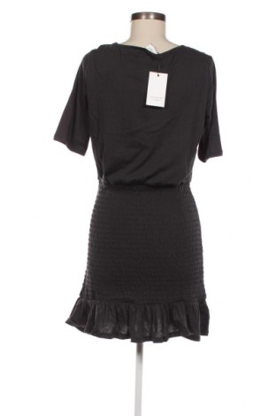 Kleid Jacqueline De Yong, Größe M, Farbe Grau, Preis 7,59 €