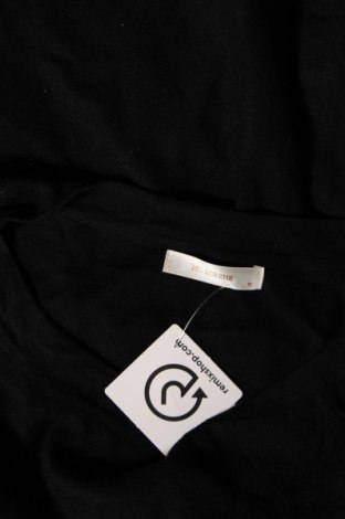 Šaty  Mc Lorene, Velikost M, Barva Černá, Cena  139,00 Kč