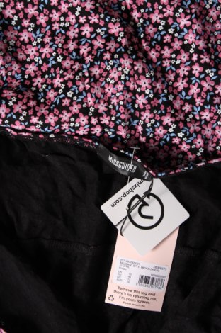 Kleid Missguided, Größe XL, Farbe Mehrfarbig, Preis € 5,93