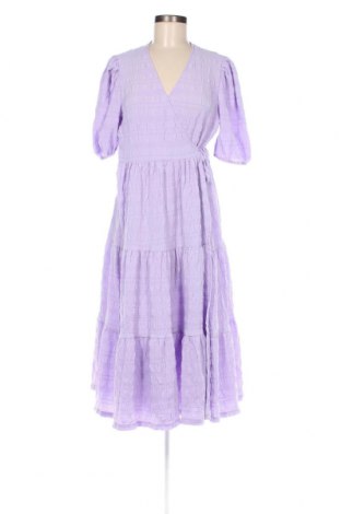 Kleid Monki, Größe XS, Farbe Lila, Preis 12,63 €