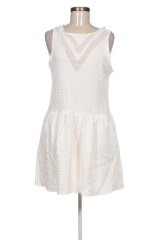 Kleid Naf Naf, Größe XL, Farbe Weiß, Preis 15,77 €