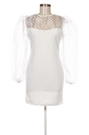 Kleid Pretty Little Thing, Größe XL, Farbe Weiß, Preis 4,03 €