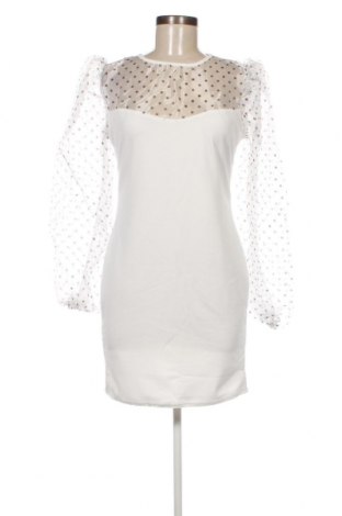 Kleid Pretty Little Thing, Größe XL, Farbe Weiß, Preis 7,59 €