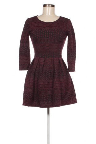Kleid Pull&Bear, Größe M, Farbe Mehrfarbig, Preis 3,03 €