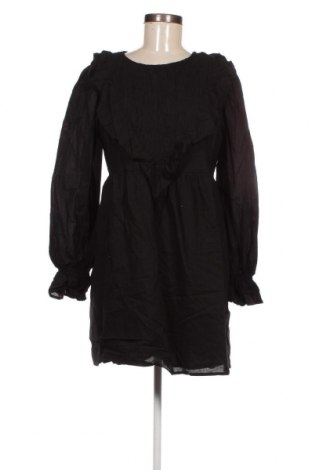 Φόρεμα Pull&Bear, Μέγεθος L, Χρώμα Μαύρο, Τιμή 4,50 €