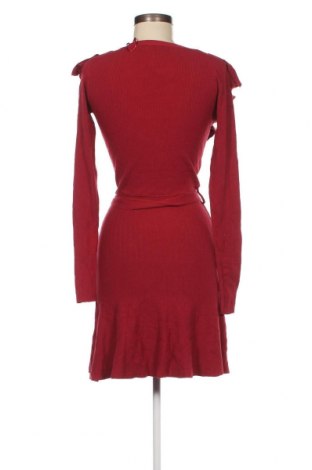 Šaty  Seven Sisters, Velikost S, Barva Červená, Cena  462,00 Kč