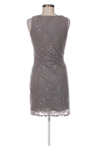 Kleid Tissaia, Größe M, Farbe Grau, Preis 4,04 €