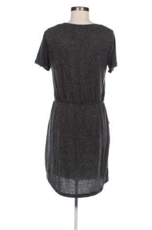 Kleid Vero Moda, Größe M, Farbe Grau, Preis 3,06 €