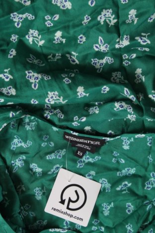 Φόρεμα Wednesday's Girl, Μέγεθος XS, Χρώμα Πράσινο, Τιμή 7,89 €