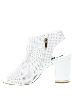 Sandály DKNY, Velikost 40, Barva Bílá, Cena  1 483,00 Kč