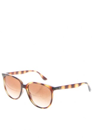 Слънчеви очила Ray Ban, Цвят Кафяв, Цена 205,00 лв.