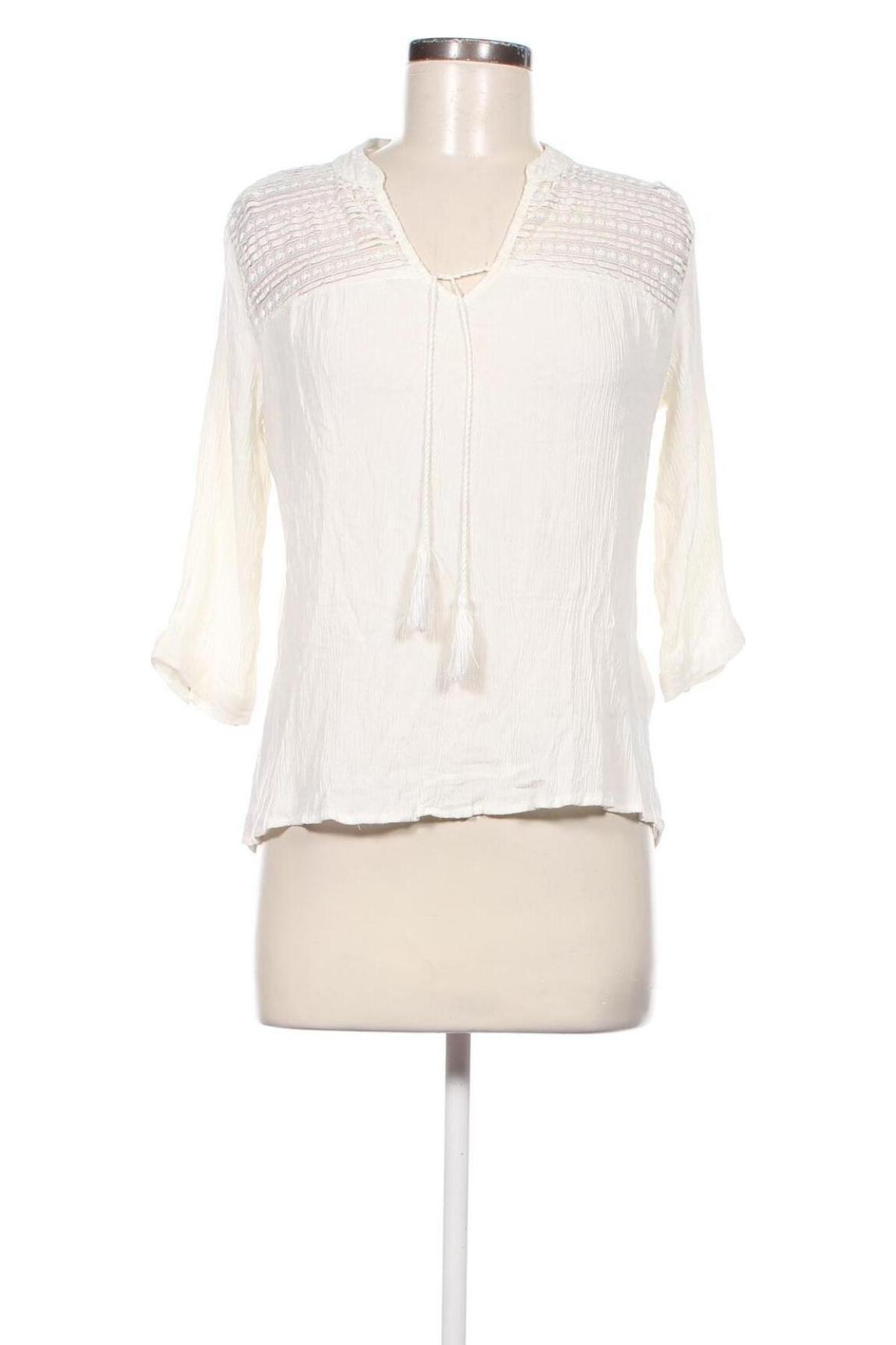 Дамска блуза B.Young, Размер M, Цвят Бял, Цена 16,75 лв.