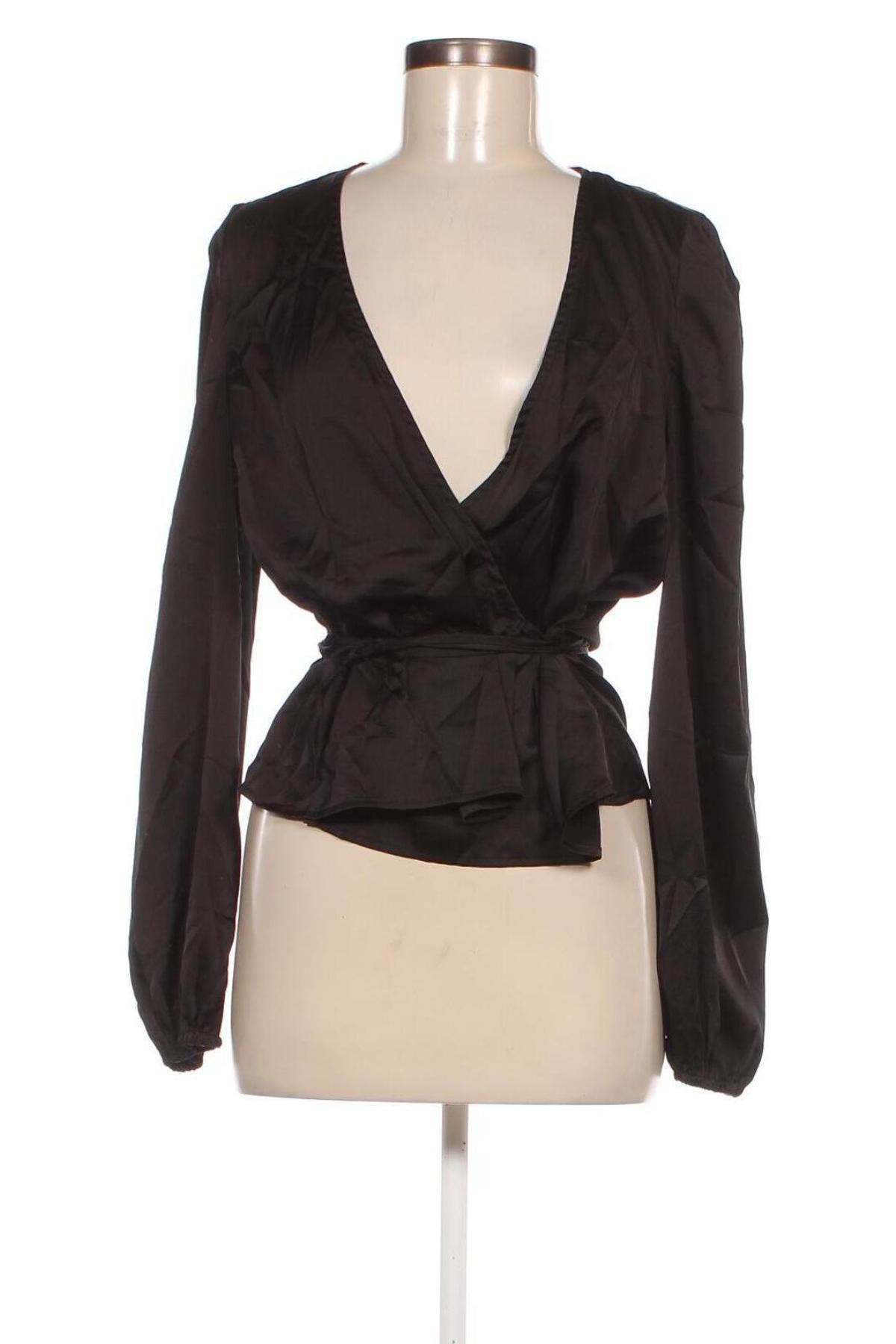 Дамска блуза Bik Bok, Размер M, Цвят Черен, Цена 4,56 лв.