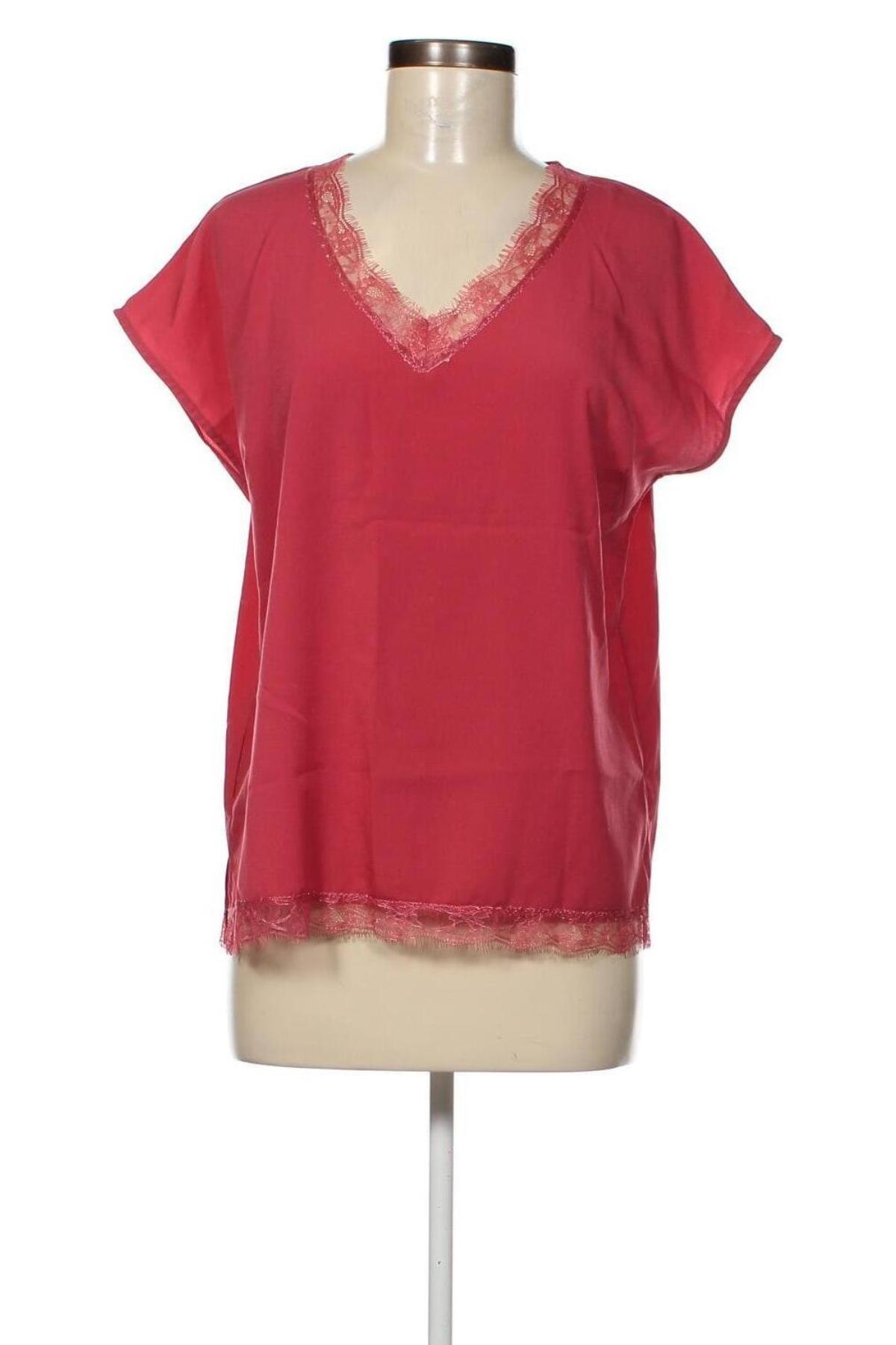 Damen Shirt Devernois, Größe M, Farbe Rot, Preis 15,77 €