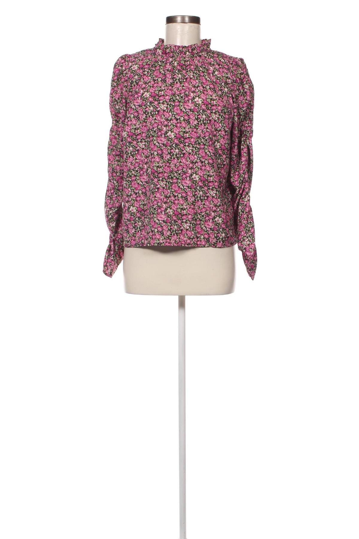 Дамска блуза Neon & Nylon by Only, Размер M, Цвят Многоцветен, Цена 6,72 лв.