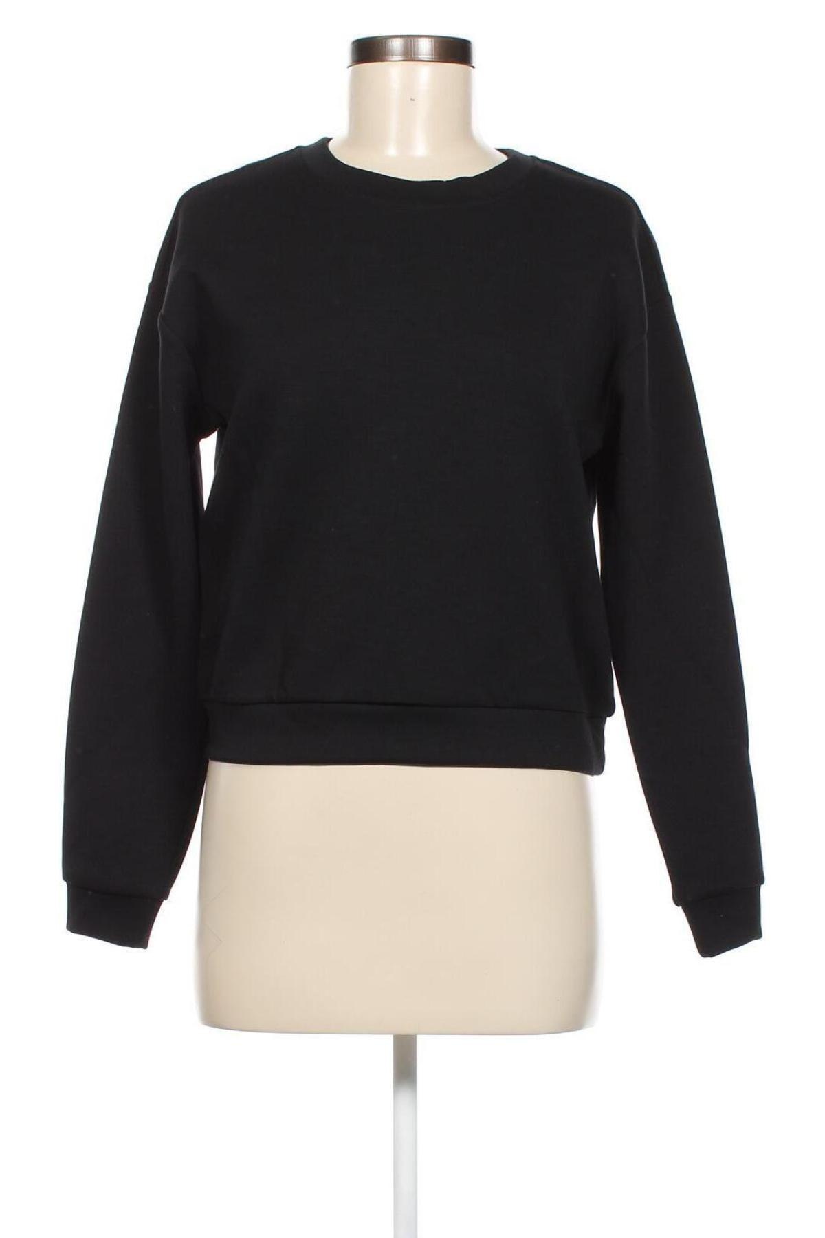 Γυναικεία μπλούζα ONLY Play, Μέγεθος XS, Χρώμα Μαύρο, Τιμή 4,74 €