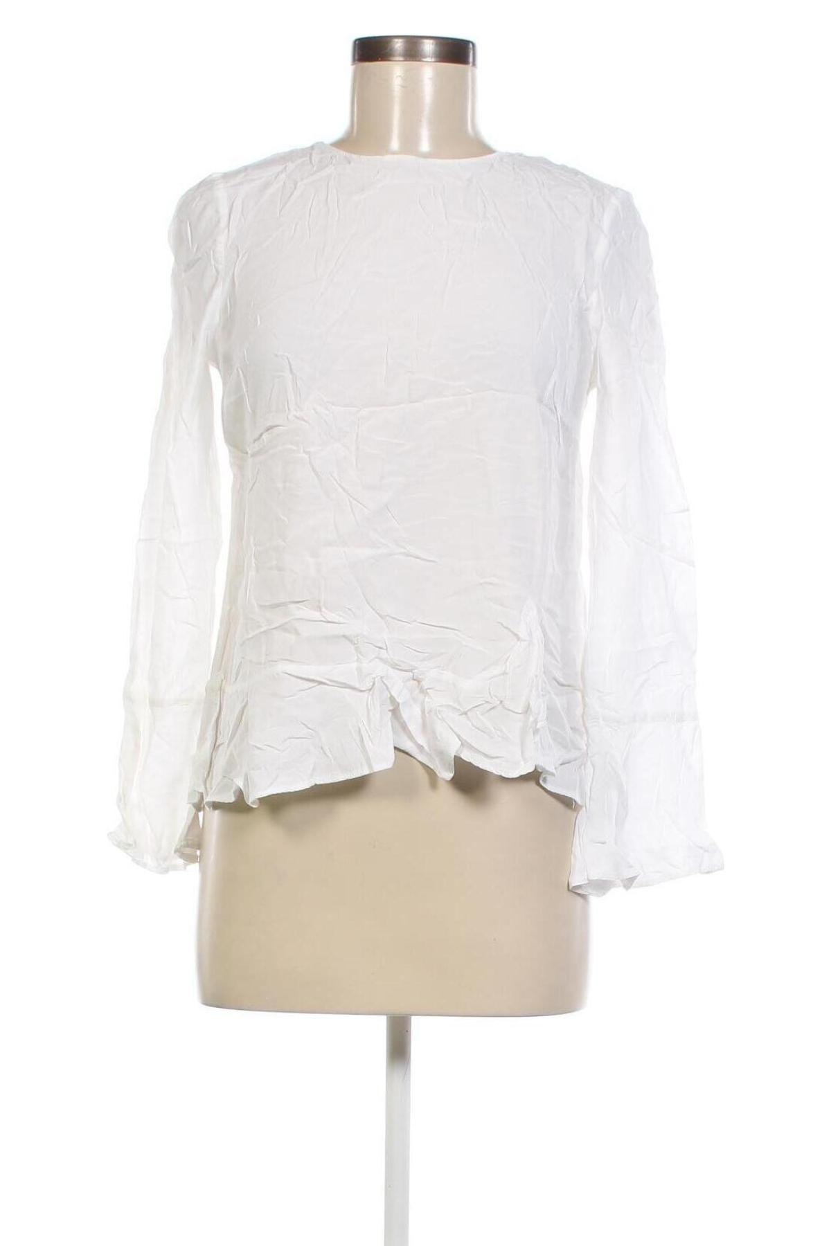 Damen Shirt One More Story, Größe S, Farbe Weiß, Preis € 2,51