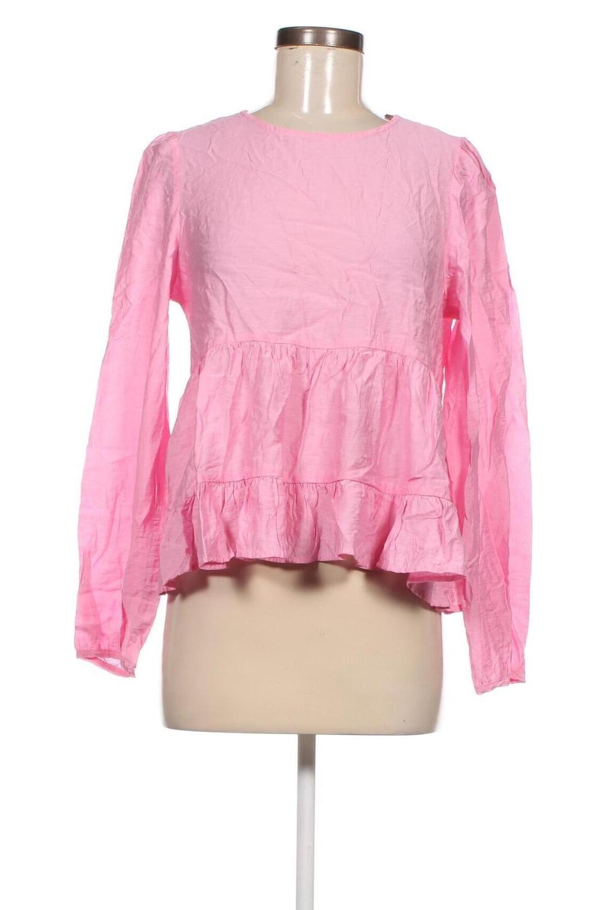 Γυναικεία μπλούζα Studio, Μέγεθος M, Χρώμα Ρόζ , Τιμή 11,75 €