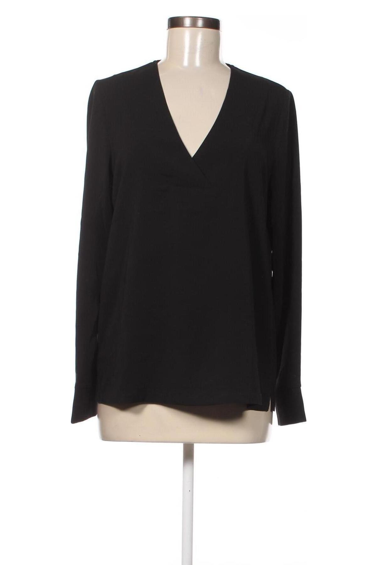Γυναικεία μπλούζα VILA, Μέγεθος M, Χρώμα Μαύρο, Τιμή 4,12 €