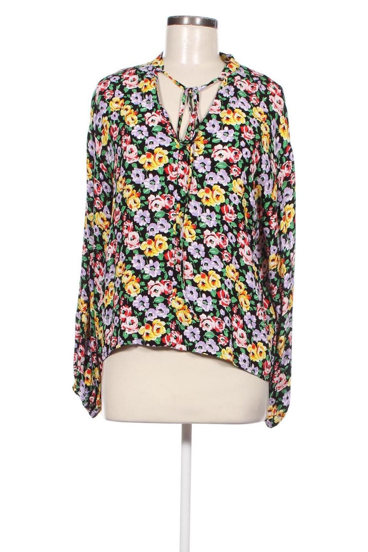 Дамска блуза mbyM, Размер S, Цвят Многоцветен, Цена 8,50 лв.