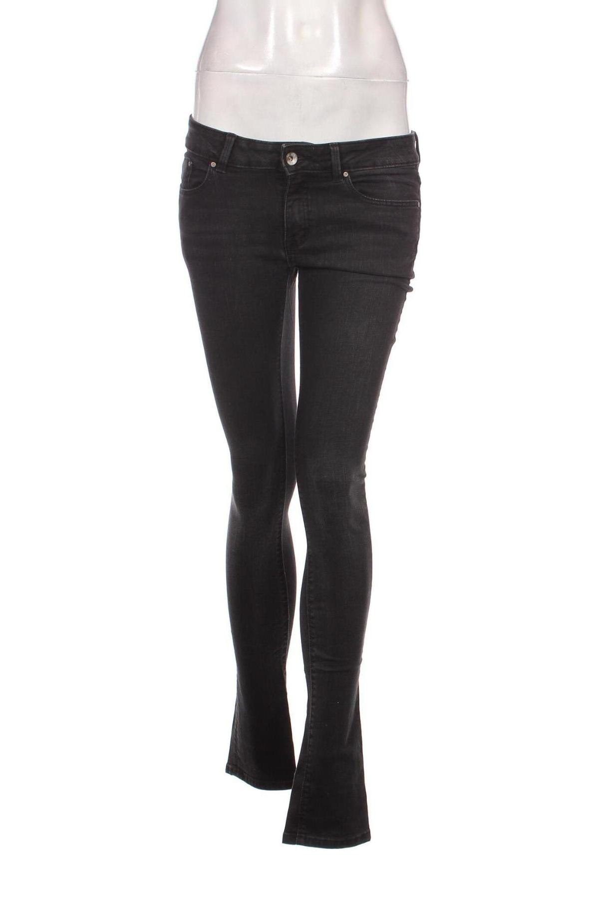 Γυναικείο Τζίν Edc By Esprit, Μέγεθος S, Χρώμα Μαύρο, Τιμή 4,49 €