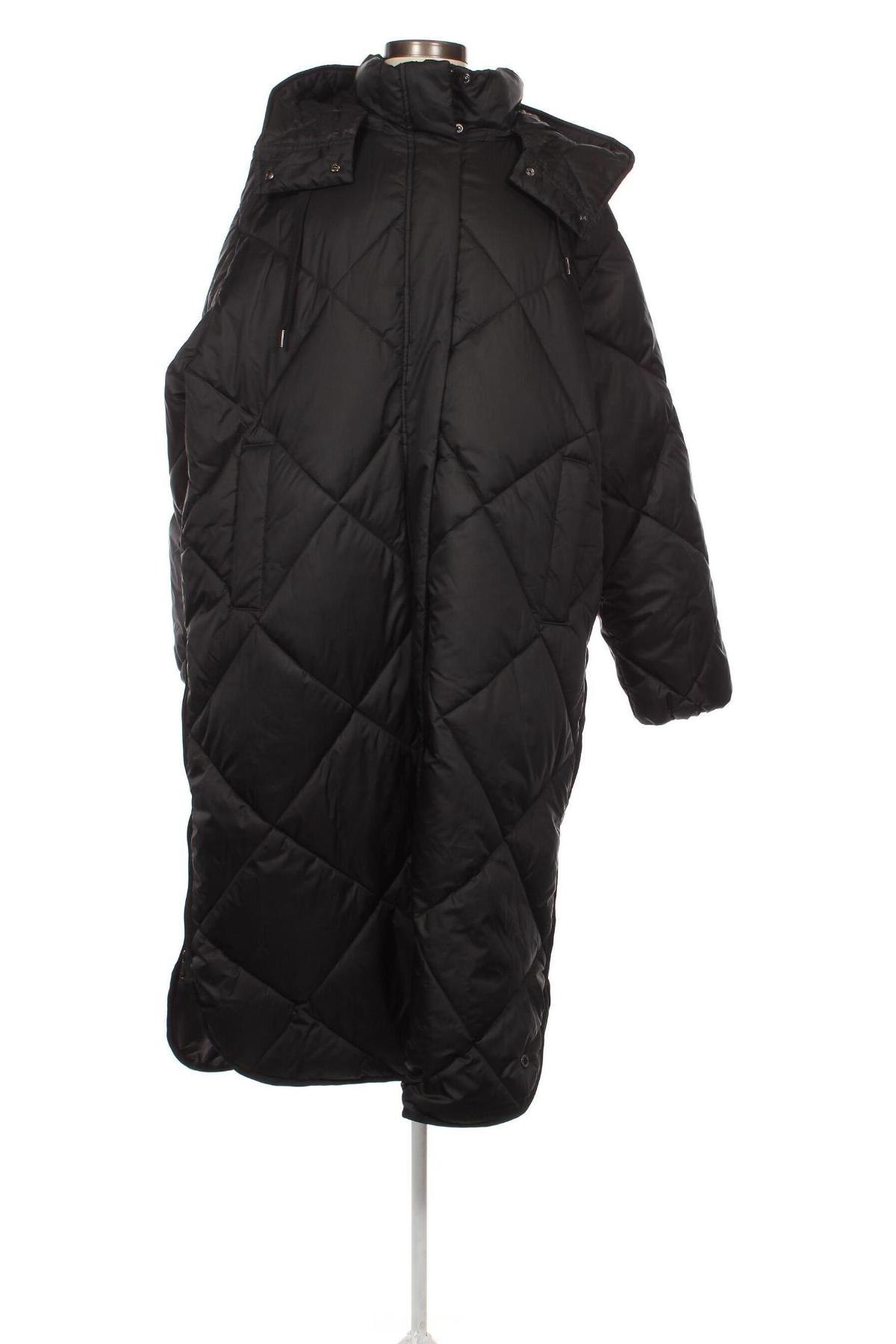 Dámska bunda  S.Oliver, Veľkosť XL, Farba Čierna, Cena  42,32 €