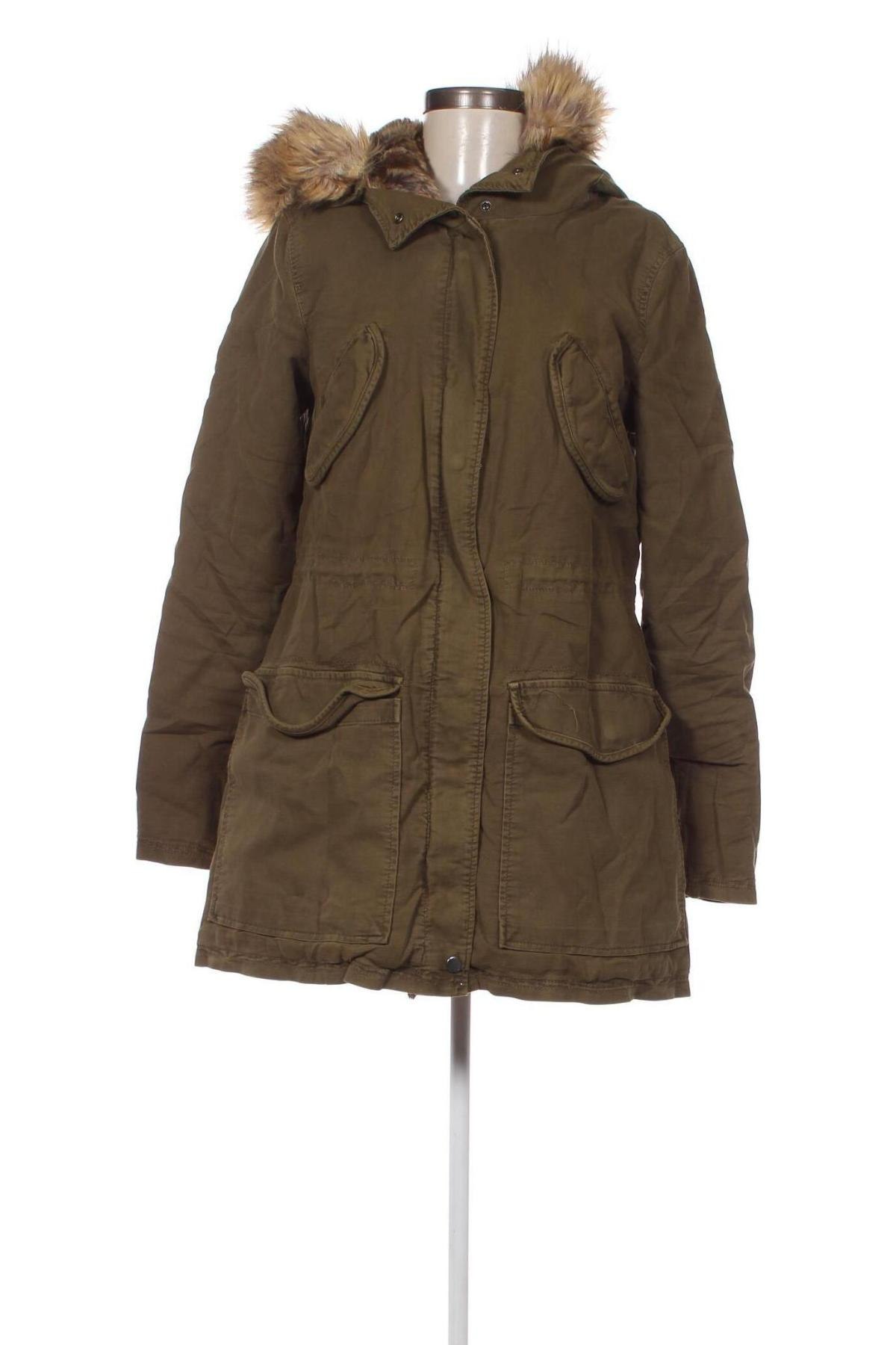 Γυναικείο μπουφάν Zara Trafaluc, Μέγεθος M, Χρώμα Πράσινο, Τιμή 11,30 €