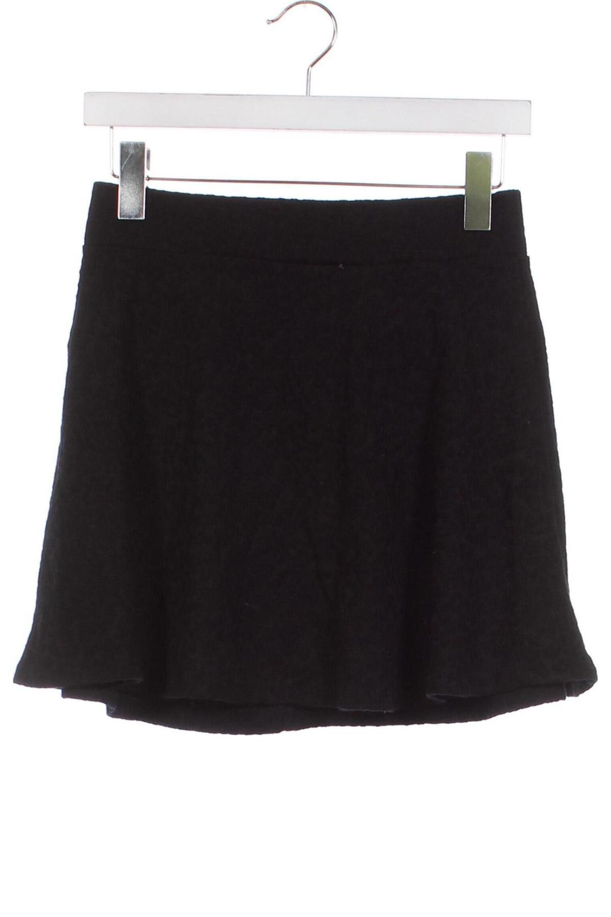 Dětská sukně  CoolCat, Velikost 15-18y/ 170-176 cm, Barva Černá, Cena  101,00 Kč