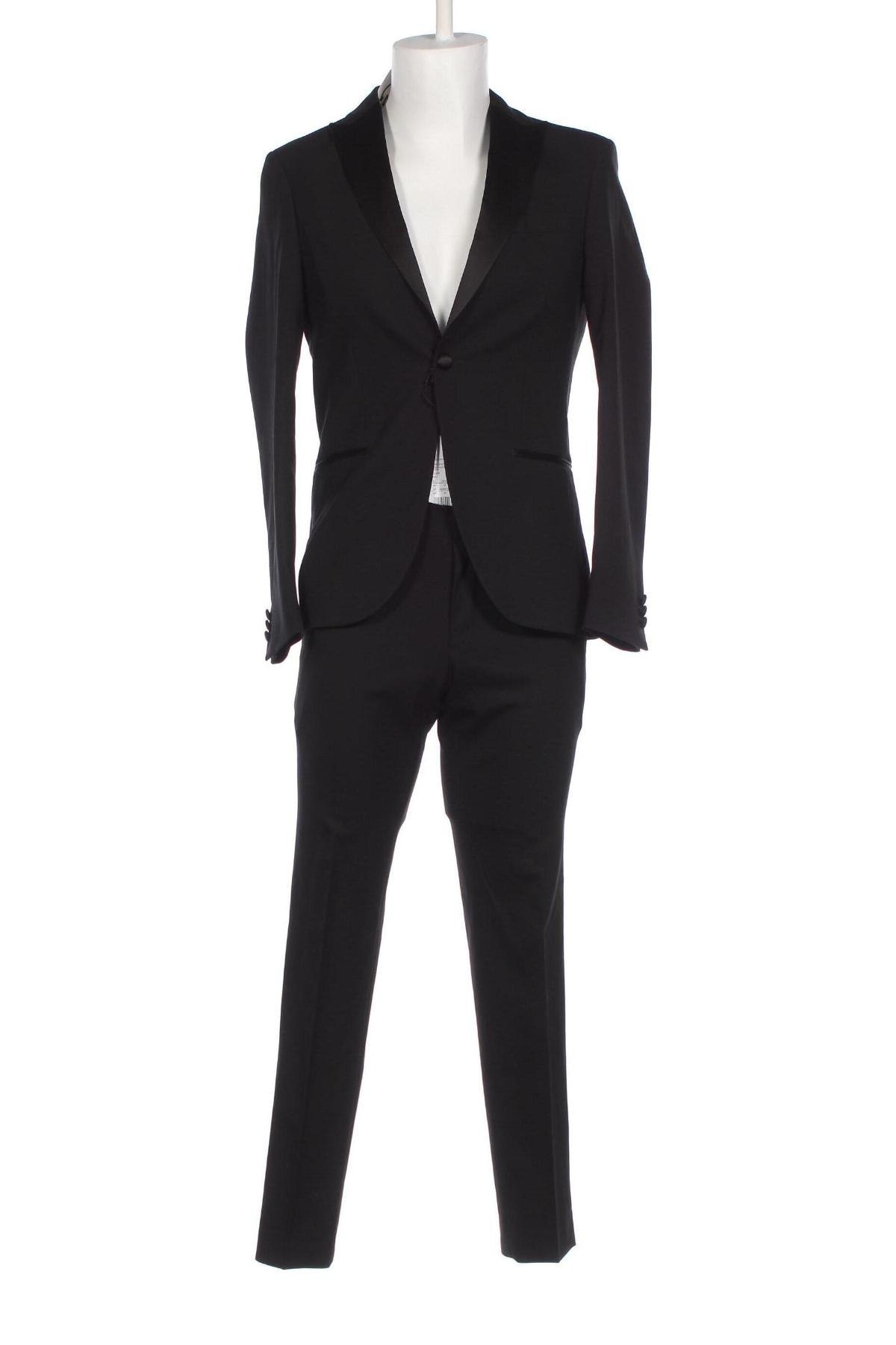 Мъжки костюм Isaac Dewhirst, Размер S, Цвят Черен, Цена 164,25 лв.