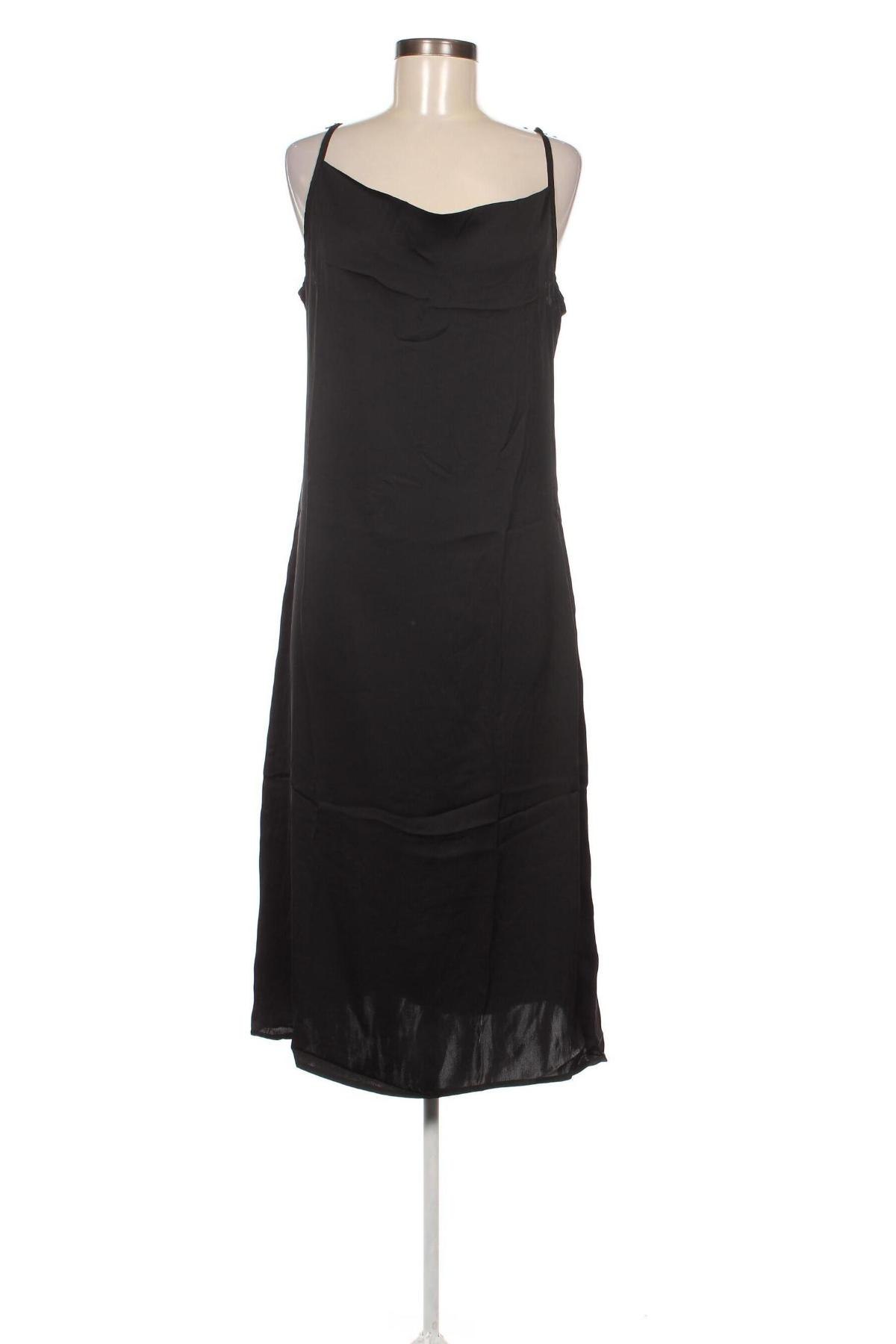 Φόρεμα Ichi, Μέγεθος M, Χρώμα Μαύρο, Τιμή 6,84 €