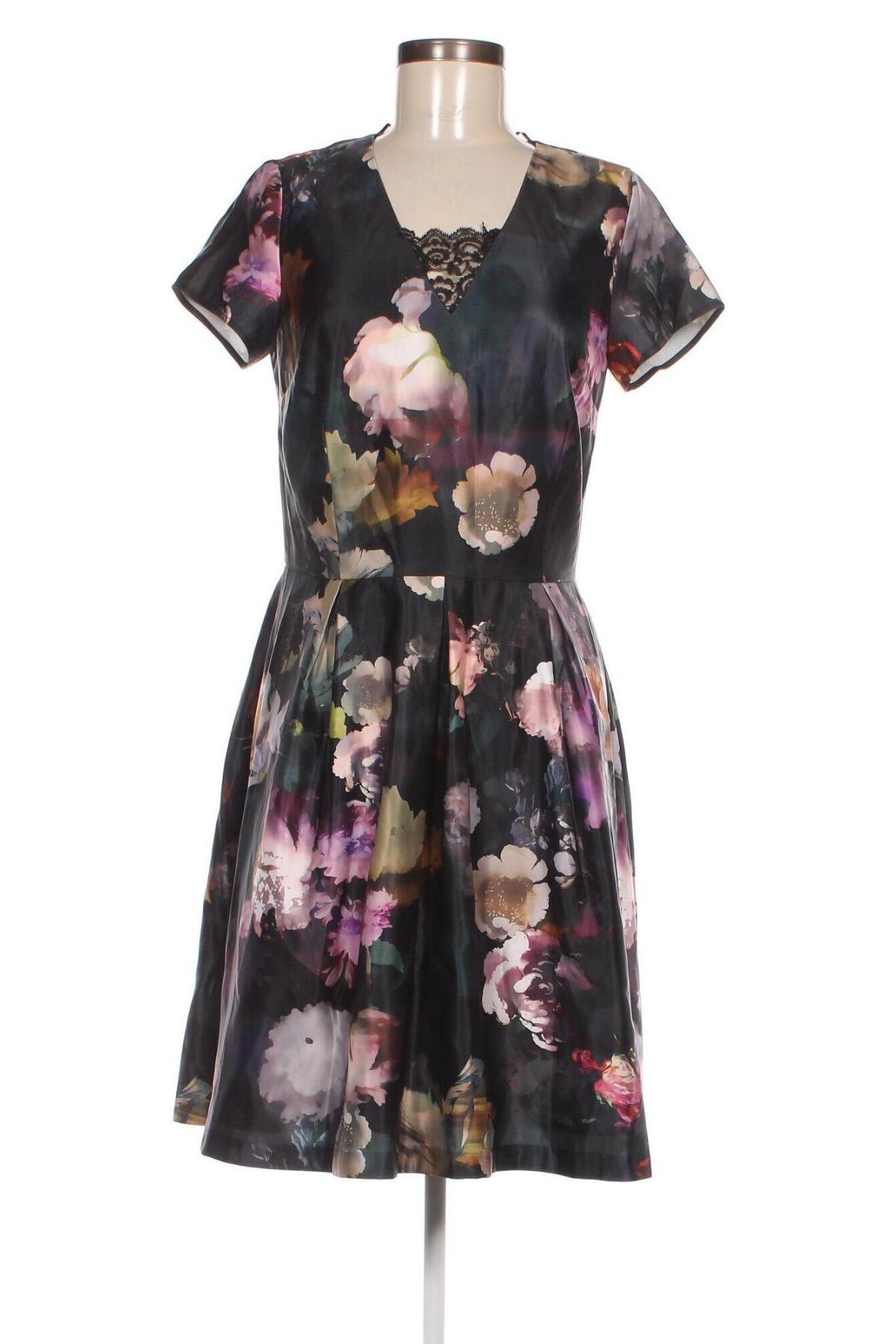 Kleid KappAhl, Größe M, Farbe Mehrfarbig, Preis € 13,89