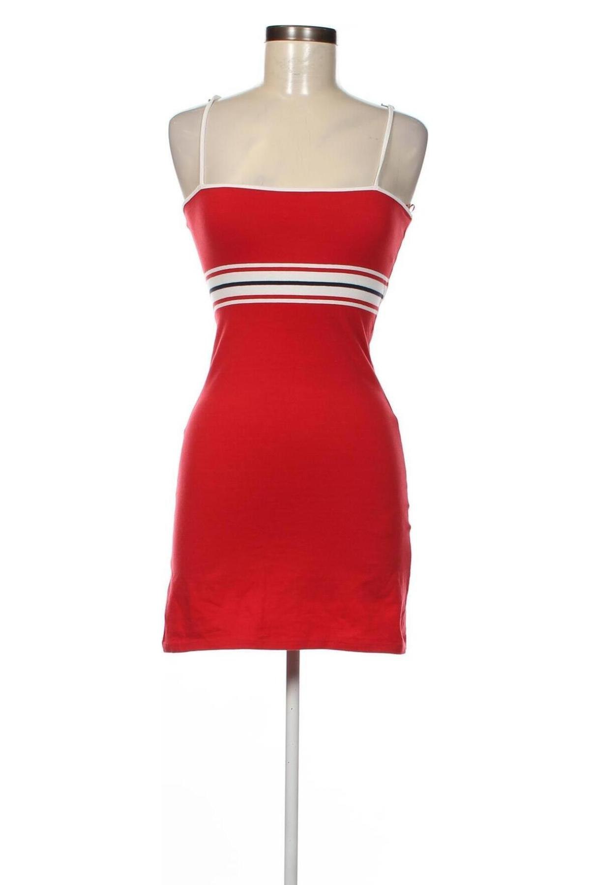 Φόρεμα Pull&Bear, Μέγεθος S, Χρώμα Κόκκινο, Τιμή 14,83 €