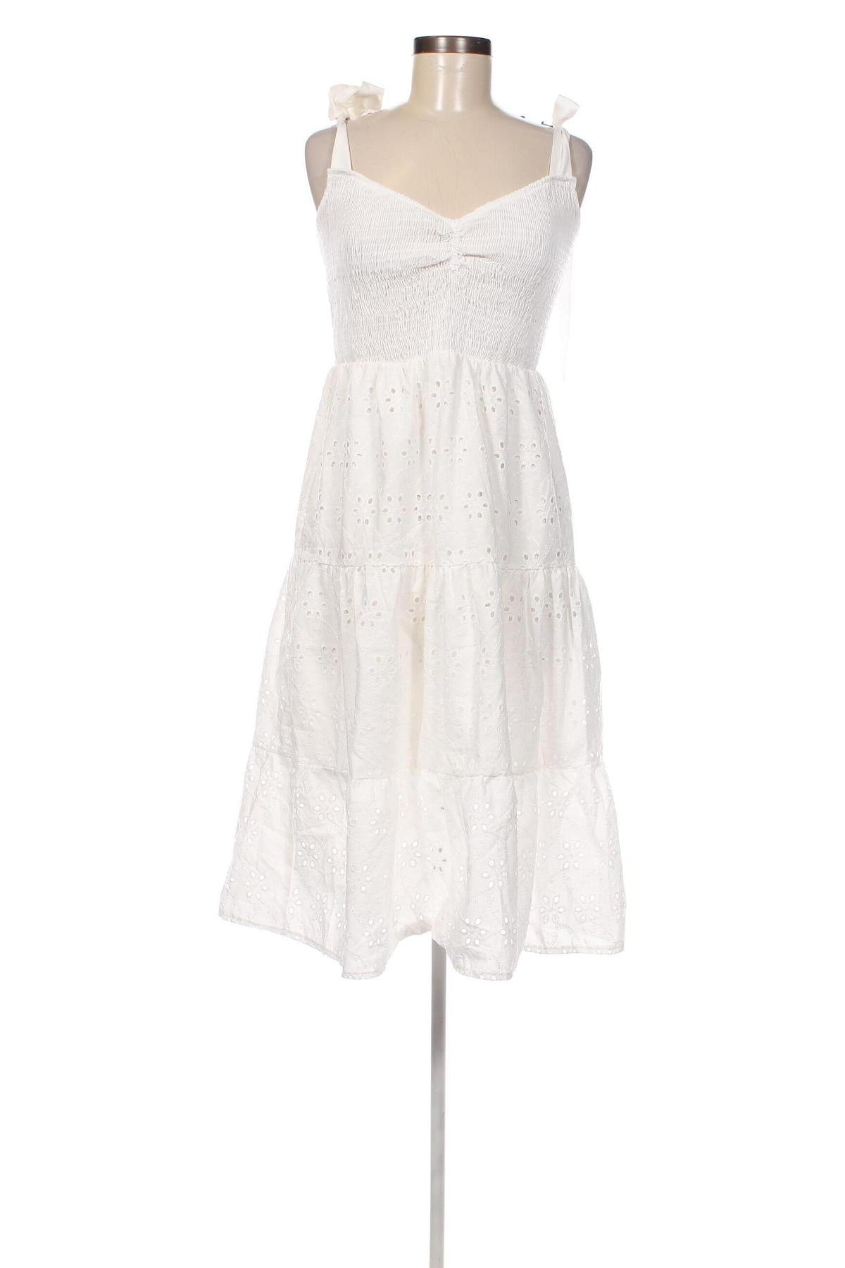 Kleid Trendyol, Größe L, Farbe Weiß, Preis 52,58 €