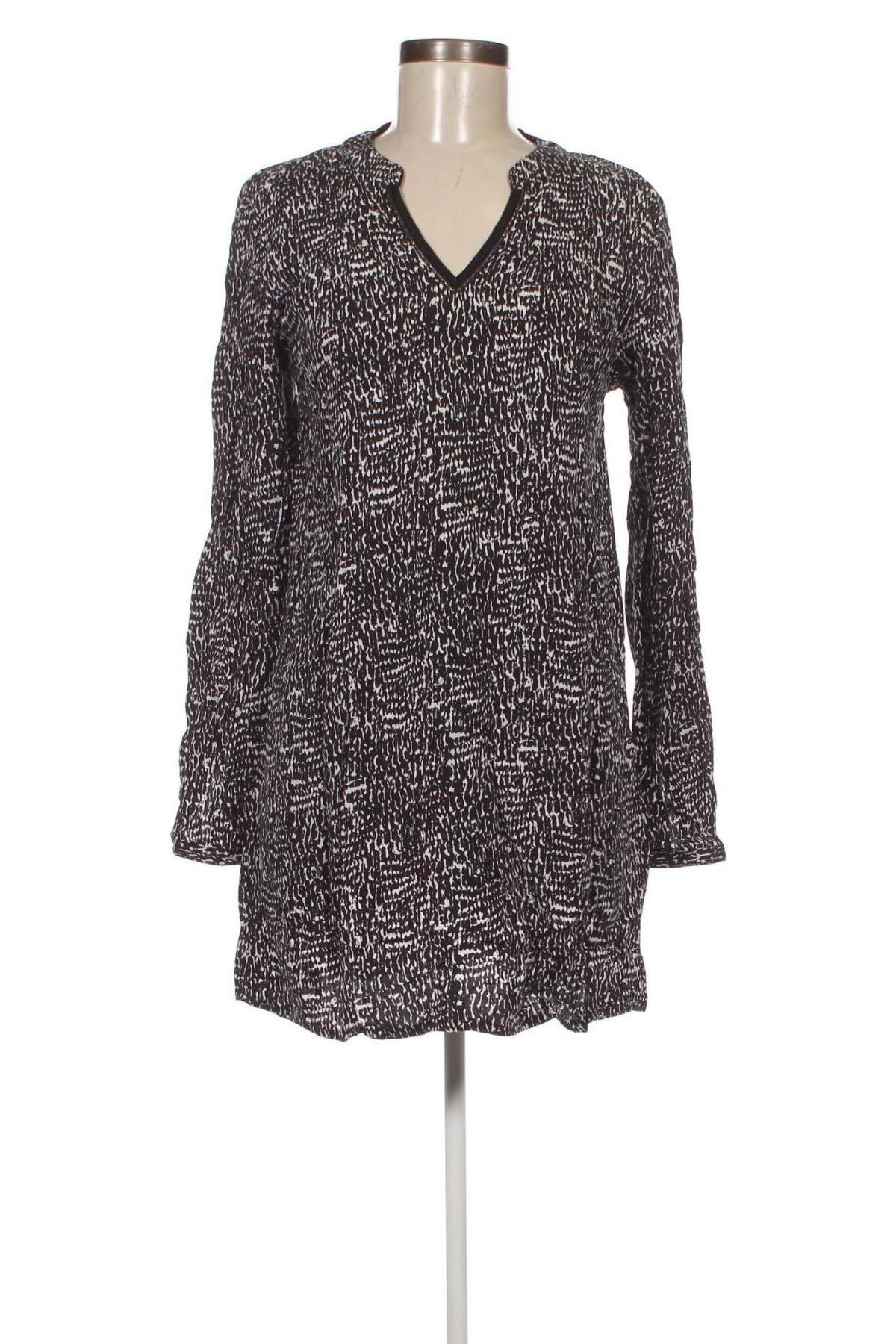 Kleid Vero Moda, Größe M, Farbe Mehrfarbig, Preis 3,06 €