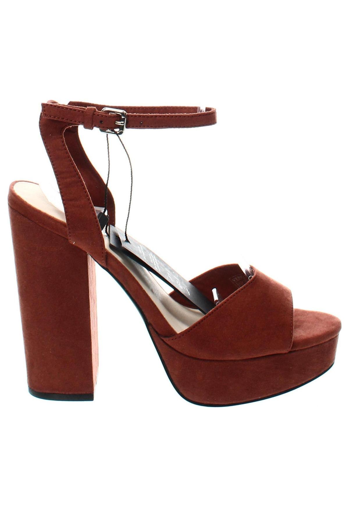 Sandály Vero Moda, Velikost 38, Barva Červená, Cena  673,00 Kč