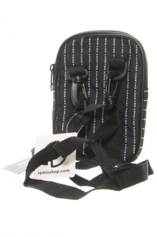 Tasche Mister Tee, Farbe Schwarz, Preis 26,99 €