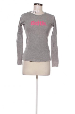 Damen Shirt, Größe M, Farbe Grau, Preis 6,99 €