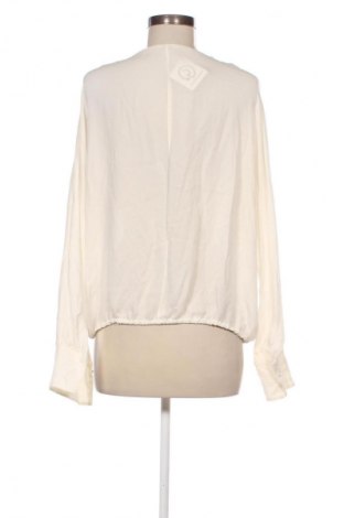 Damen Shirt Deni Cler, Größe M, Farbe Ecru, Preis 14,99 €