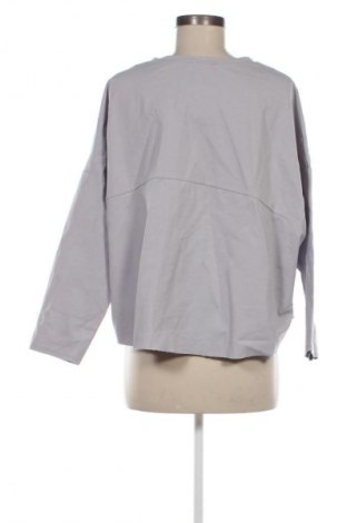 Дамска блуза NEW COLLECTION, Размер L, Цвят Сив, Цена 34,99 лв.