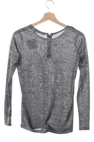 Damen Shirt Reserved, Größe XS, Farbe Grau, Preis 4,99 €