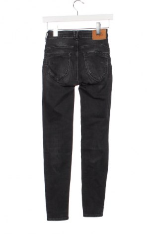 Damen Jeans Le Temps Des Cerises, Größe XXS, Farbe Grau, Preis € 11,99