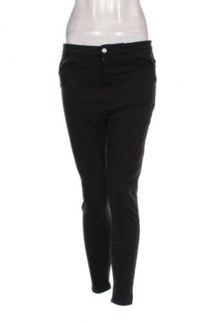 Damen Jeans Stradivarius, Größe M, Farbe Schwarz, Preis € 9,99