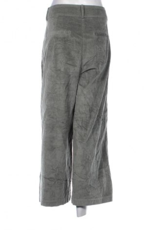 Pantaloni de velvet de femei Gina, Mărime XL, Culoare Verde, Preț 38,99 Lei