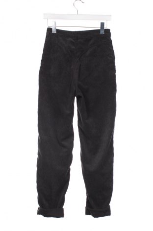 Dámské manšestráky  H&M Divided, Velikost XS, Barva Šedá, Cena  469,00 Kč