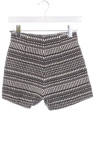 Dámske kraťasy  H&M, Veľkosť S, Farba Viacfarebná, Cena  11,95 €